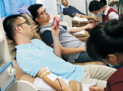 Ա���޳���Ѫ