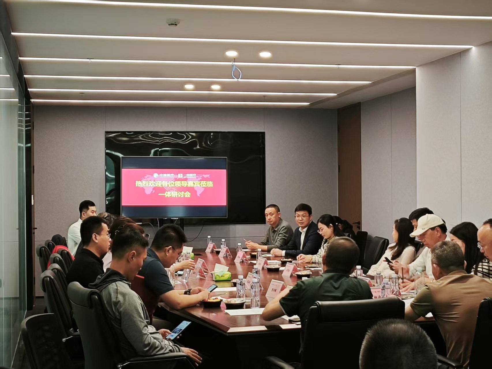 ��ʶ������������������ˢ��֮�� ��������97�������ȫ�������²�Ʒ���л�Բ���ٿ�